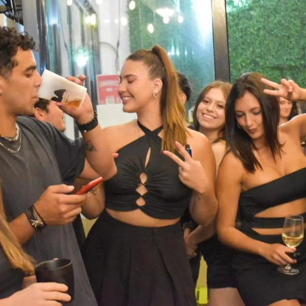 Tequila Sunrise Hostel Surfers Paradise, hotel in Gold Coast