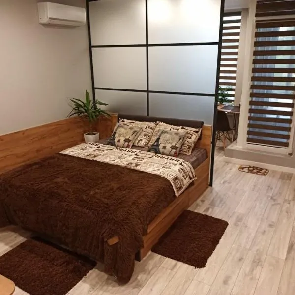 Amazing Lux Studio Apartment in the Comfort Town KT-07، فندق في كييف