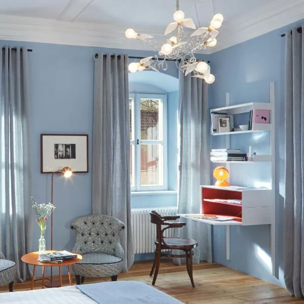 Engelwirt Hotel & Apartments, hotel in Berching