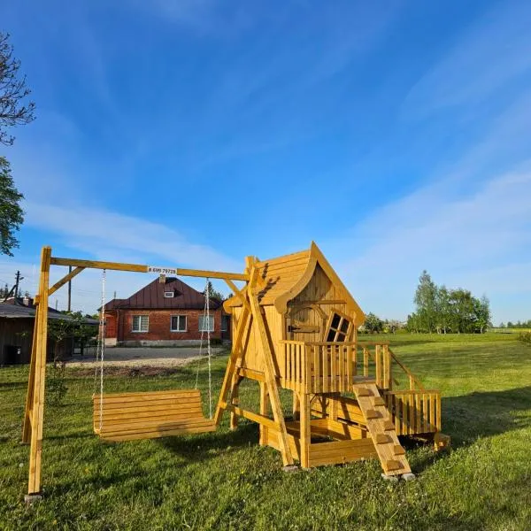 Red Brick House, Hotel in Naciūnai