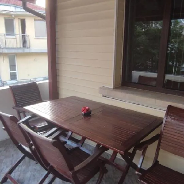 MaxiMo, hotel in Ruse