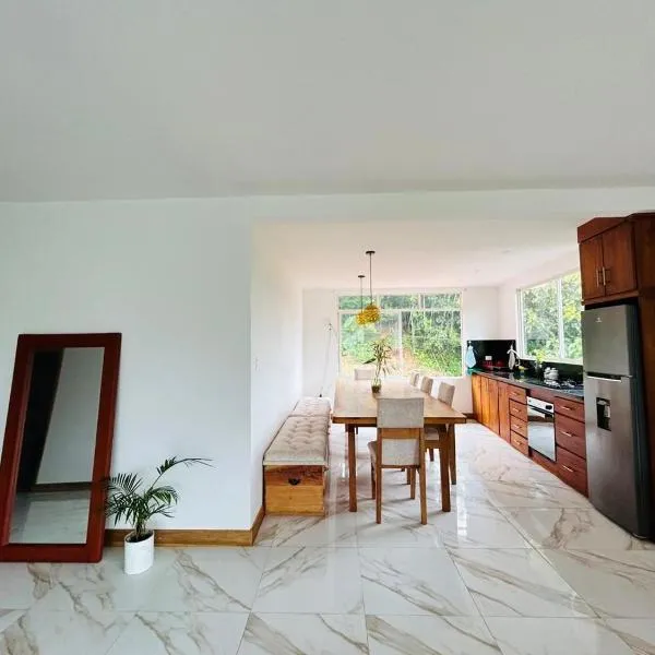 CASA LA ESTANCIa, khách sạn ở Tena