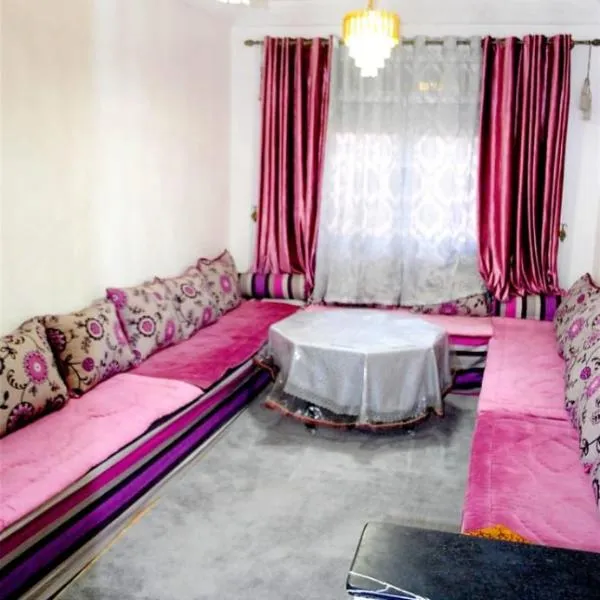 Airport apartment 2, hotel en Oulad el Haj