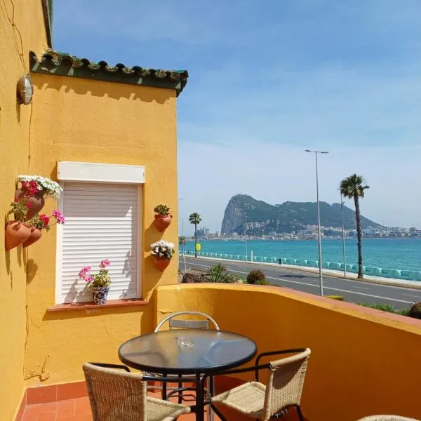 Gibraltar Views Guest House, viešbutis mieste La Linea de la Konsepsjonas