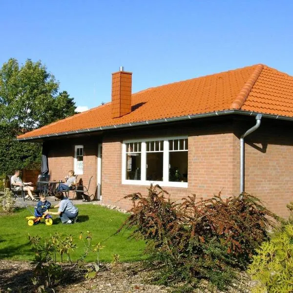 Ferienhaus Hopp, hotel in Fehmarn