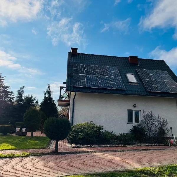 Ogrodzony dom nad morzem na wyłączność Rewa, ξενοδοχείο σε Rewa