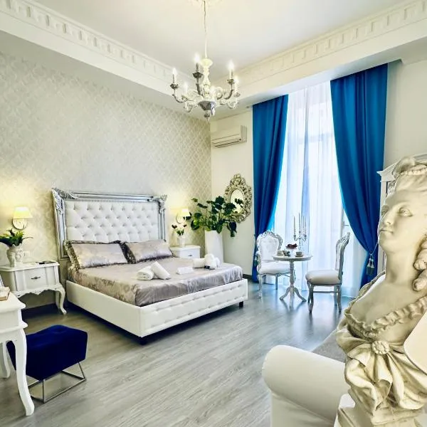 Palazzo Chiatamone, hotel in Naples
