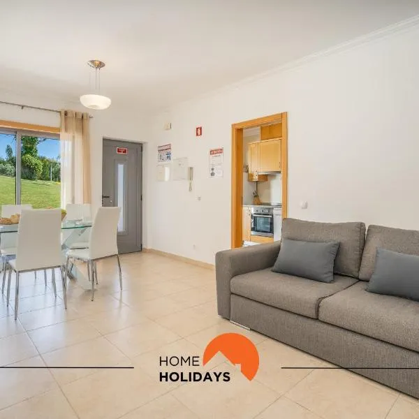 #154 V2 Vila Branca 54 by Home Holidays, hotel em Albufeira
