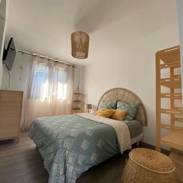 Le bungalov' ,une pause dans le sud sauvage, hotel a Petite-Île