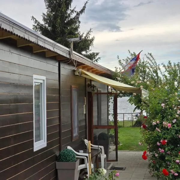 Dedin Konak，位于哥鲁拜克的酒店