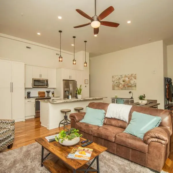 Cooper Corner: *OldCity*FreeParking*SelfCheckIn*, hotel in Knoxville