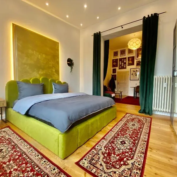 SuperHosts KING-BETT - Zentrum - PARKPLATZ - Netflix, hotel v Brémách