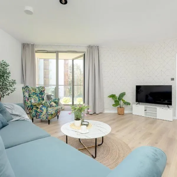 Pinea Dream 104 - tuż przy plaży, z widokiem na morze, parkingiem i WiFi w cenie pobytu - Easy-Rent Apartments, ξενοδοχείο σε Pobierowo