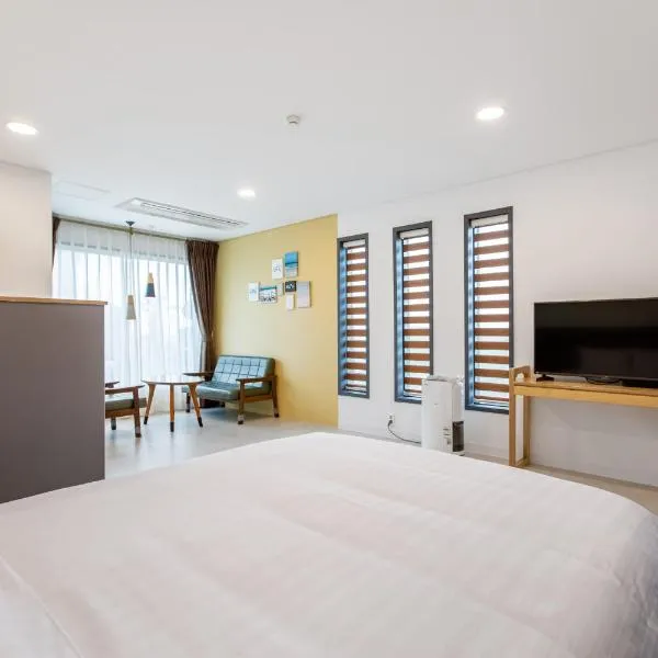 Lunamar Pension, hotel di Jeju