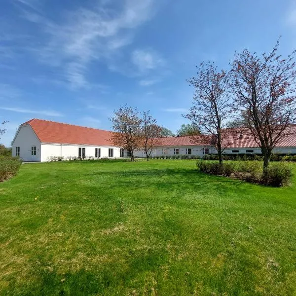 Læsø Efterskole, hôtel à Læsø