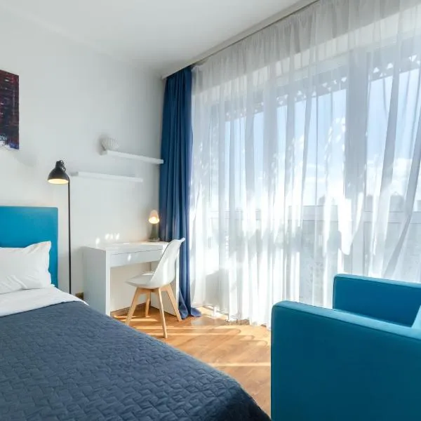 Petrovdom Apartments 199a-199b in RC Kvartet, 16Г Vasyl Lypkivskyi Street, hotel in Kyiv