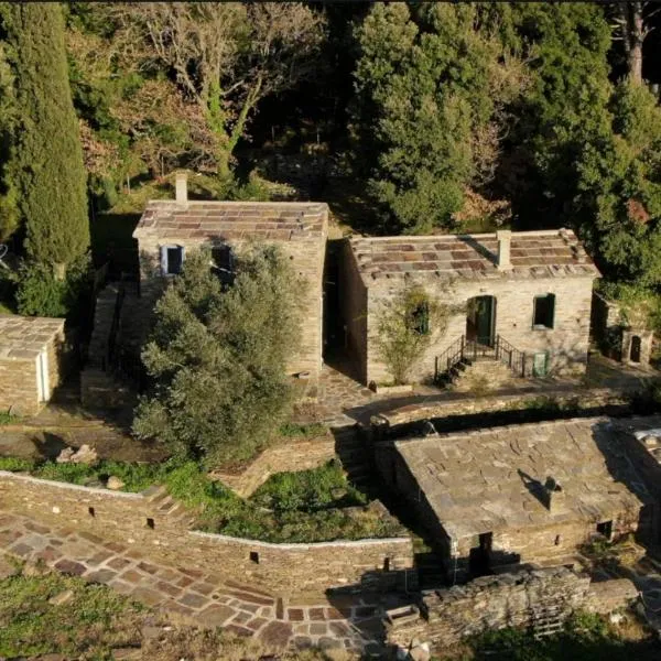 Moratika Farmhouse โรงแรมในAgios Kirykos