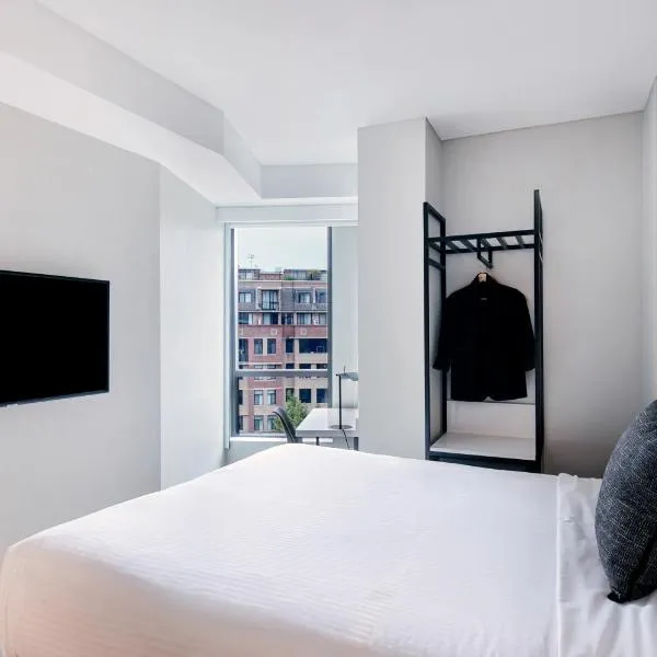 Kith Hotel Darling Harbour, hotel in Sydney