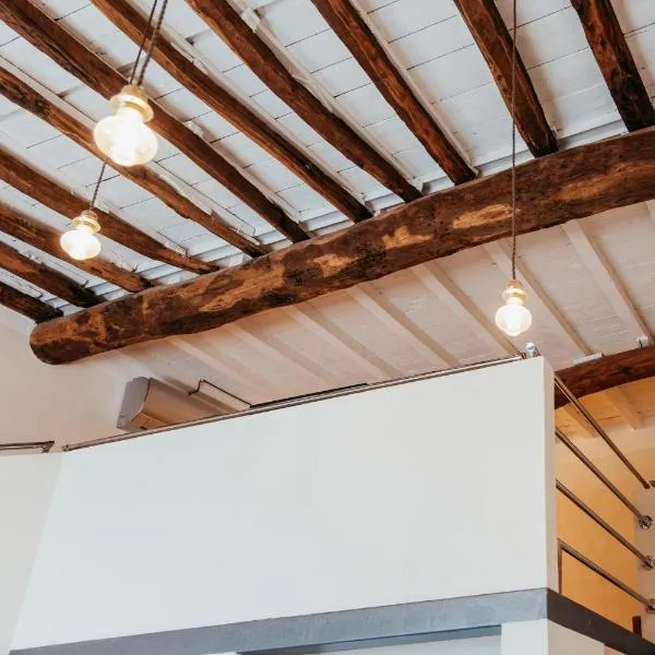 Alquadratorooms，位于斯培西亚的酒店