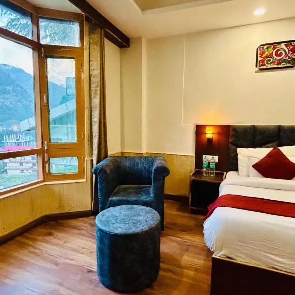 Hotel Ocean & Hotel Meadows Mountain View ! A Family Hotel ! Near To Mall Road, hotel in Manāli
