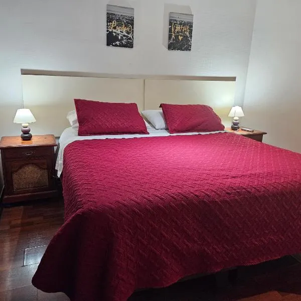 San Ignacio Suite Apartments, hotel in Santiago