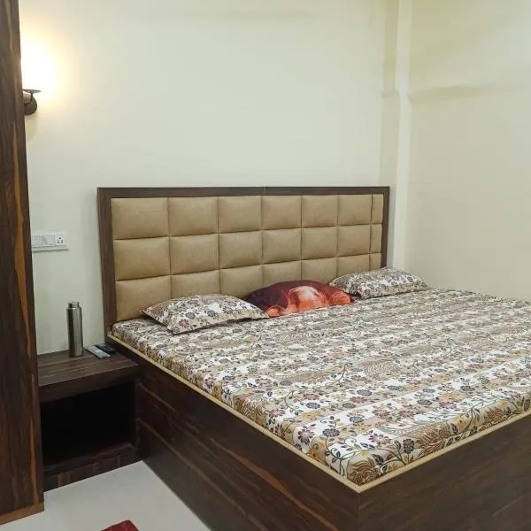 CHINTA HARAN REST HOUSE, hotel u gradu Deogar