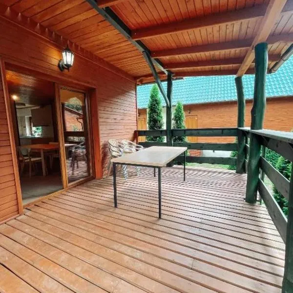 Ośrodek Wypoczynkowy LINY、Kargowaのホテル