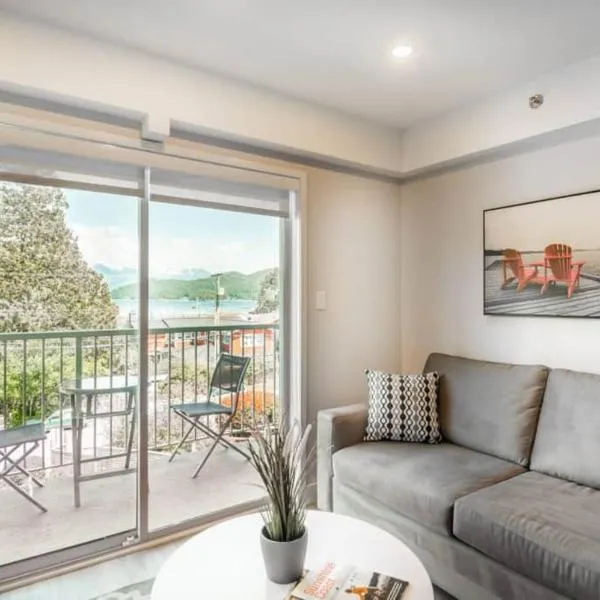 Gibsons Landing Inn, hotel em Gibsons