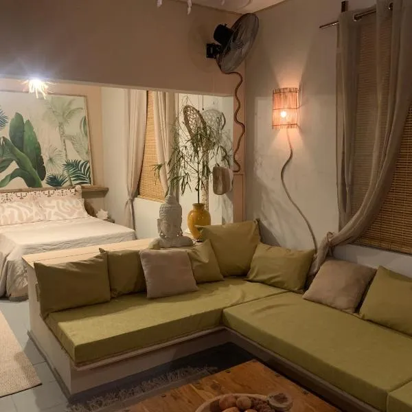 The Palms Ocean views, hotel in Rodrigues Island