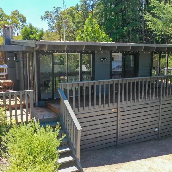 Honey Bee Lodge at Goughs Bay, hotell i Goughs Bay