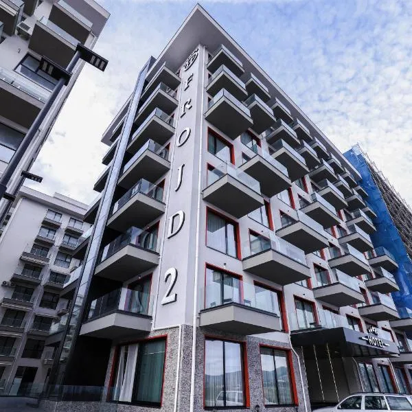 Frojd Kune Resort & Beach Hotel, hôtel à Shëngjin