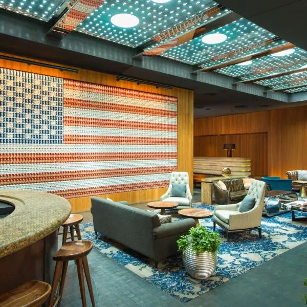Dream Downtown, by Hyatt, hotel in New York