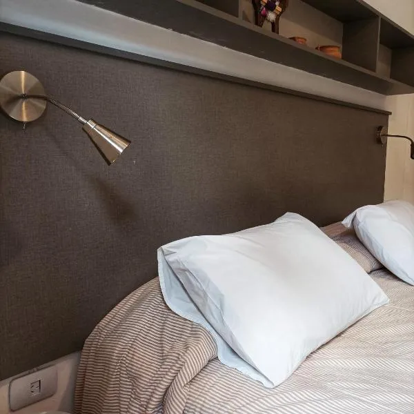 Pachamama - Depto p/4 nuevo y a 5' del centro, hotel in Salta