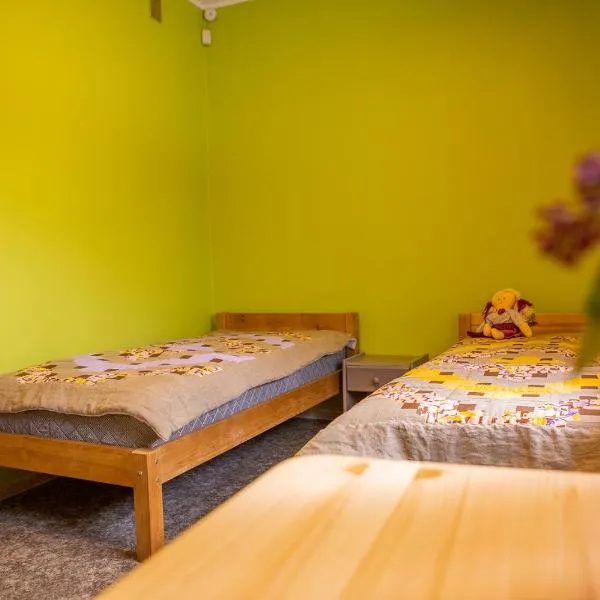 Kiikla kogukonnamajutus, hotel en Kiikla