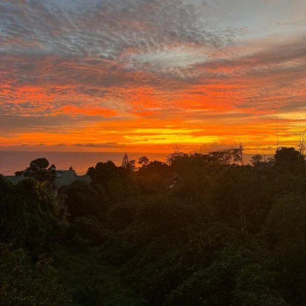 Tierra Santa Self Caterings Apartments, Hotel in Beau Vallon