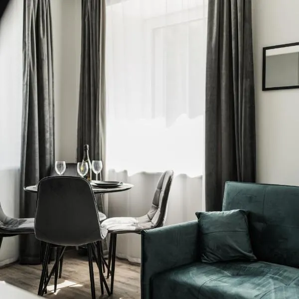 Riverra House، فندق في كاوناس