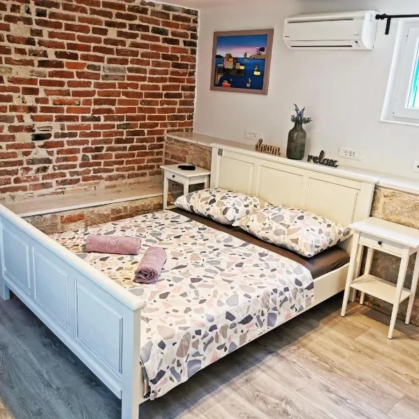 Croparadise Hostel, ξενοδοχείο στο Σπλιτ