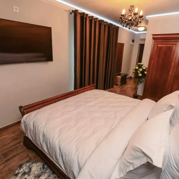 Nevan Luna Home、クンピア・トゥルジーのホテル