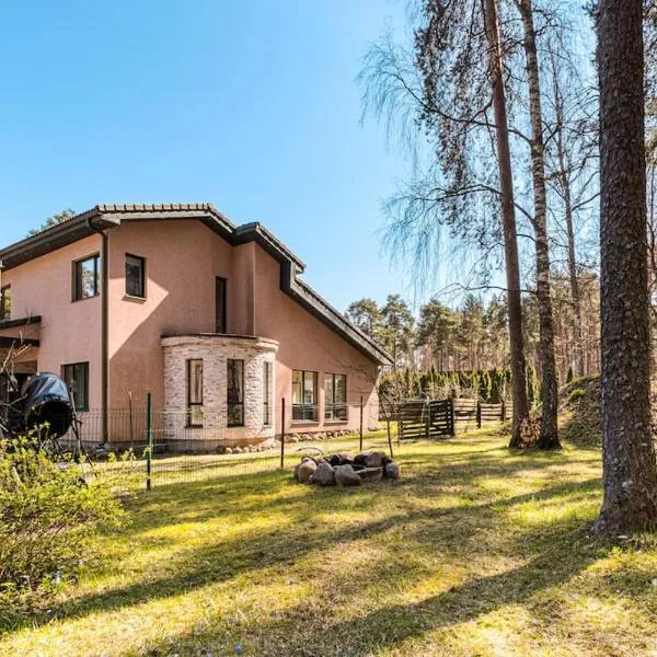 Luxury house in nature, hotel di Järveküla