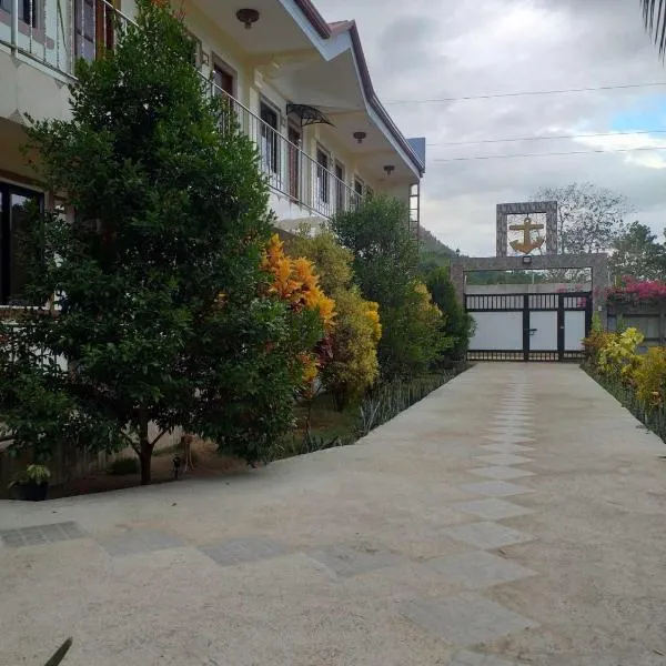 golden anchor lodge, hotel in Coron