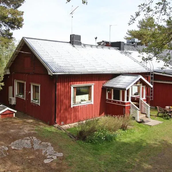 Strandhuset, Hotel in Houtsala