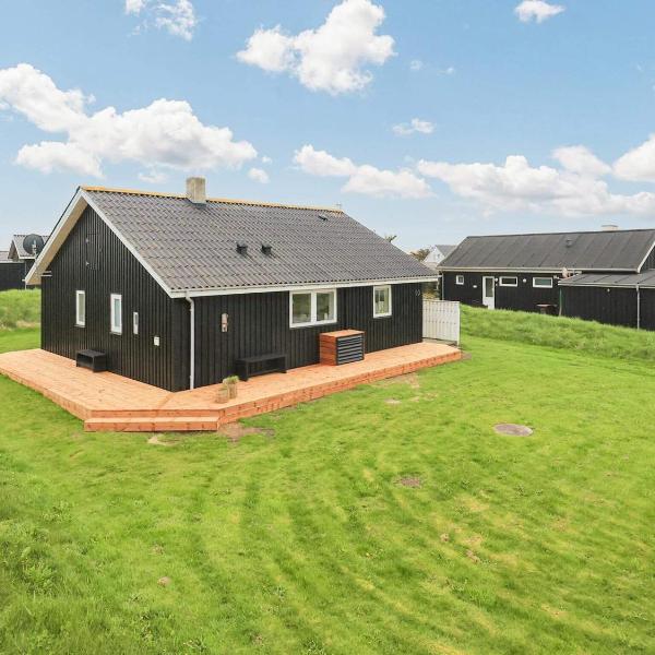 Three-Bedroom Holiday home in Løkken 38