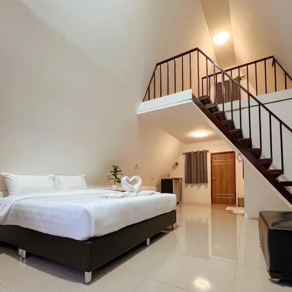 บ้านสวนพระคุณพ่อ-แม่, hotel in Udon Thani