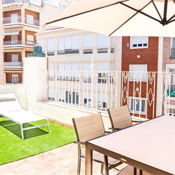 Apartamentos Turísticos Gran Vía con Terraza by CartagenaSpain, hotel in Cartagena
