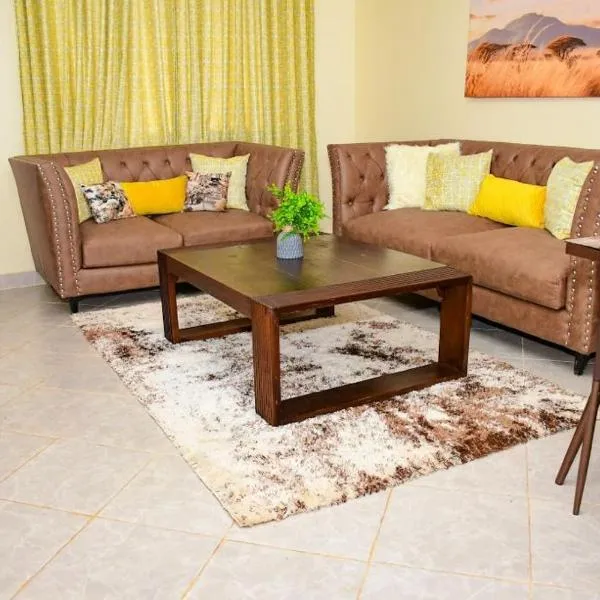 Cozy 2 bedroom in Kitale-Fully Furnished at 360 Luxury, hotel in Kitale