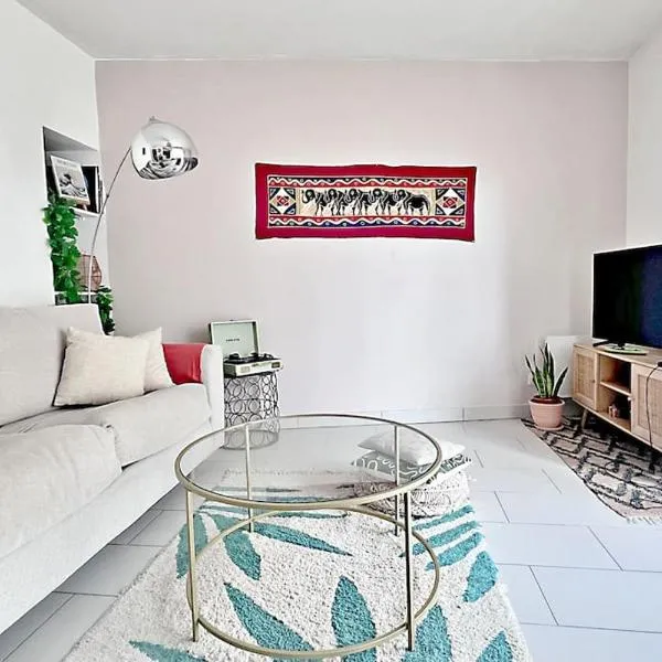 Le Porto Bello - 150m Port, khách sạn ở Nice