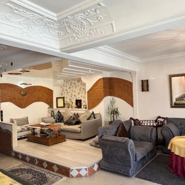Luxury duplex in the centre of Maarif, Касабланка
