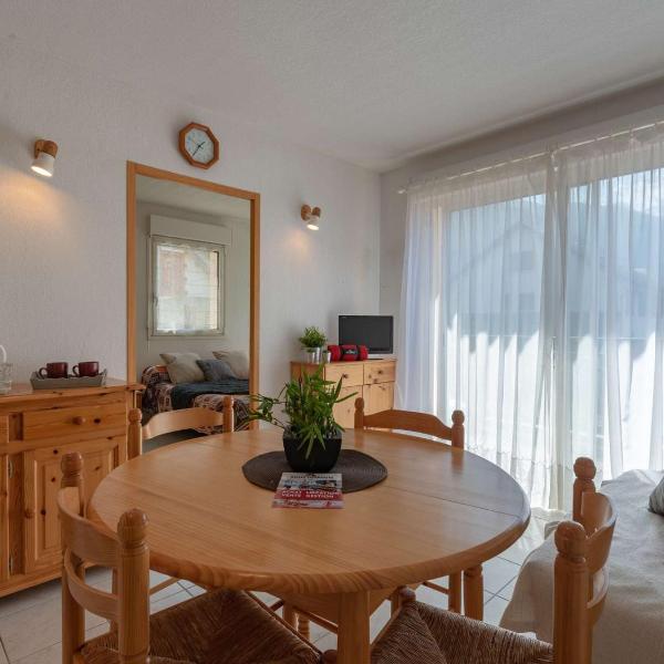 Appartement chaleureux pour 4 à Saint-Lary village, proche télécabine, vue montagnes, balcon au sud - FR-1-296-212