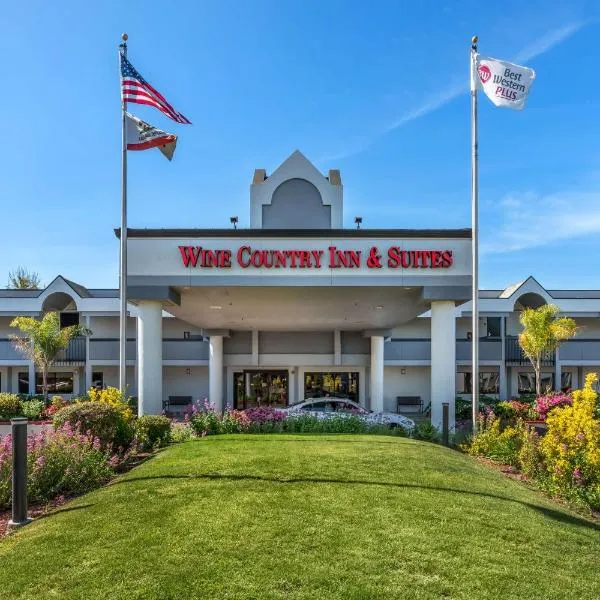 Best Western Plus Wine Country Inn & Suites, hotel di Santa Rosa