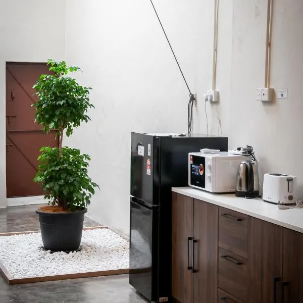 Aayu Beach St - George Town Penang, hotel in George Town
